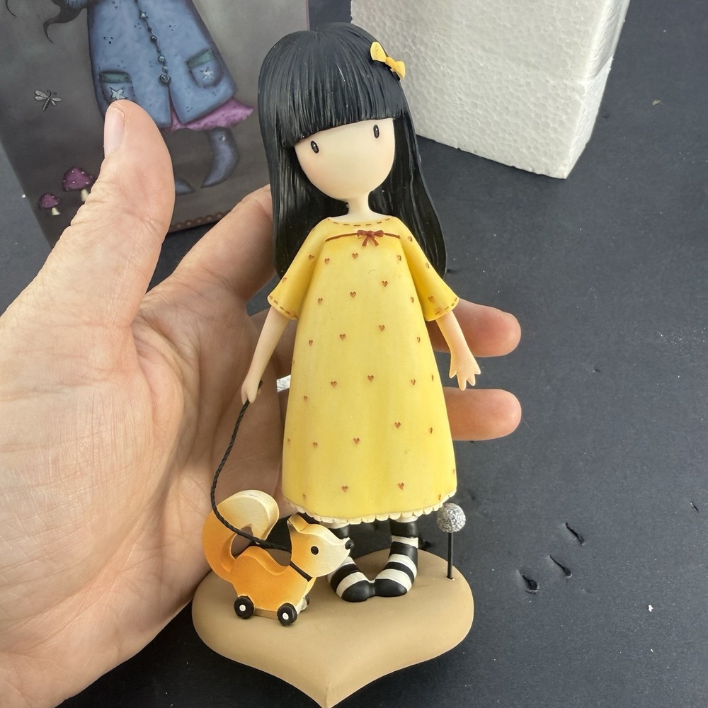 SANTORO LONDON GORJUSS The Pretend Friend A26475 RESIN FIGURE No Box - Picture 2 of 10